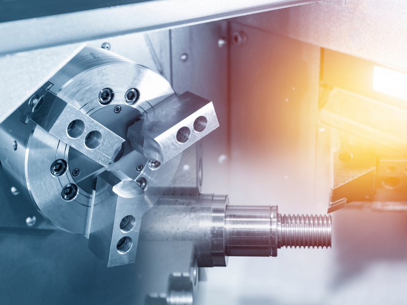 Hệ thống máy tiện CNC là tập hợp tất cả các bộ phận quan trọng như cơ khí, điện và nhiều bộ phận phụ trợ khác